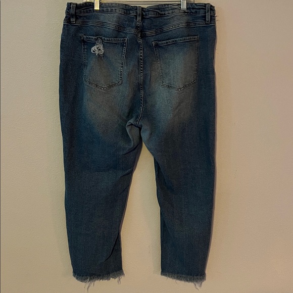Celebrity Pink Extra Distressed Blue Jeans The Retro - Picture 6 of 7